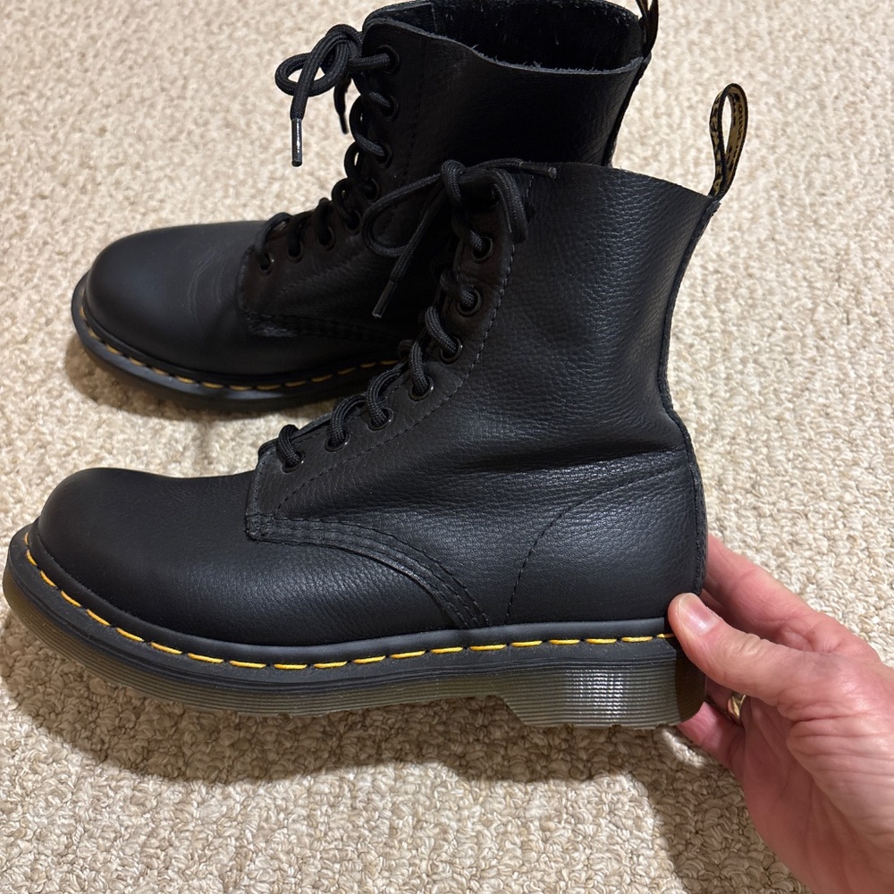 Dr Martins - image 2